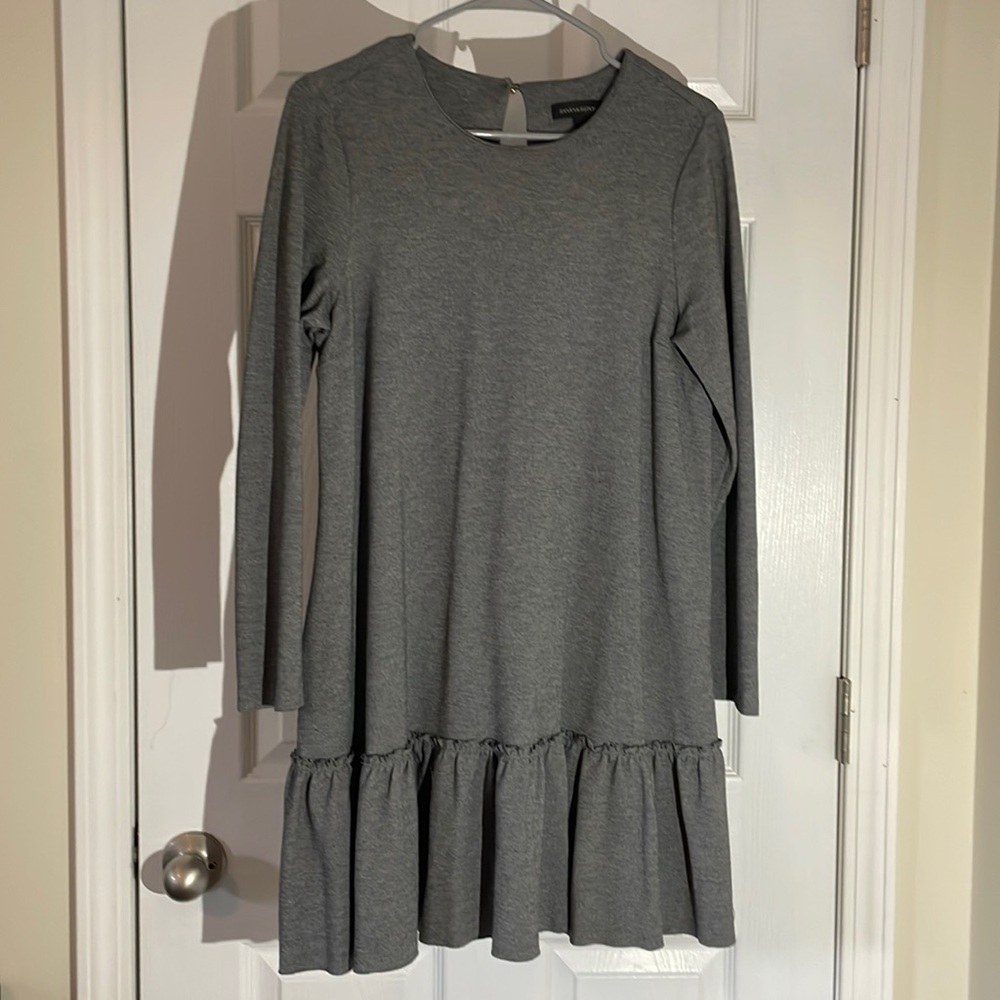 Banana Republic Gray Long Sleeved Shift Dress